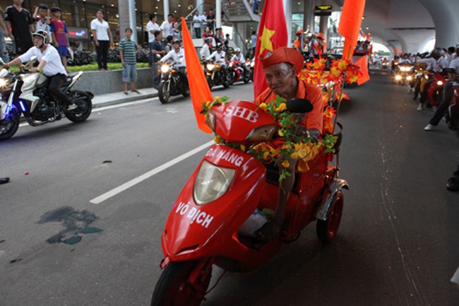 Cùng xem một số hình ảnh buổi chào đón SHB Đà Nẵng: